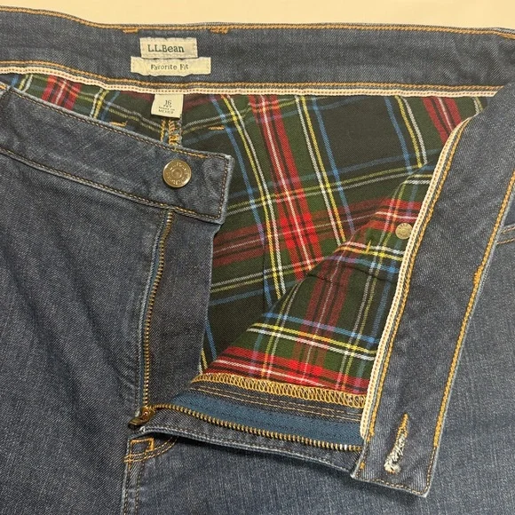 L.L. Bean Women's Favorite Fit Flannel Lined Jeans Size 16 Petite - Picture 5 of 14